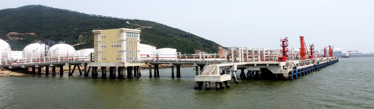 公司承建的新海能源（珠海）有限公司LPG码头工程